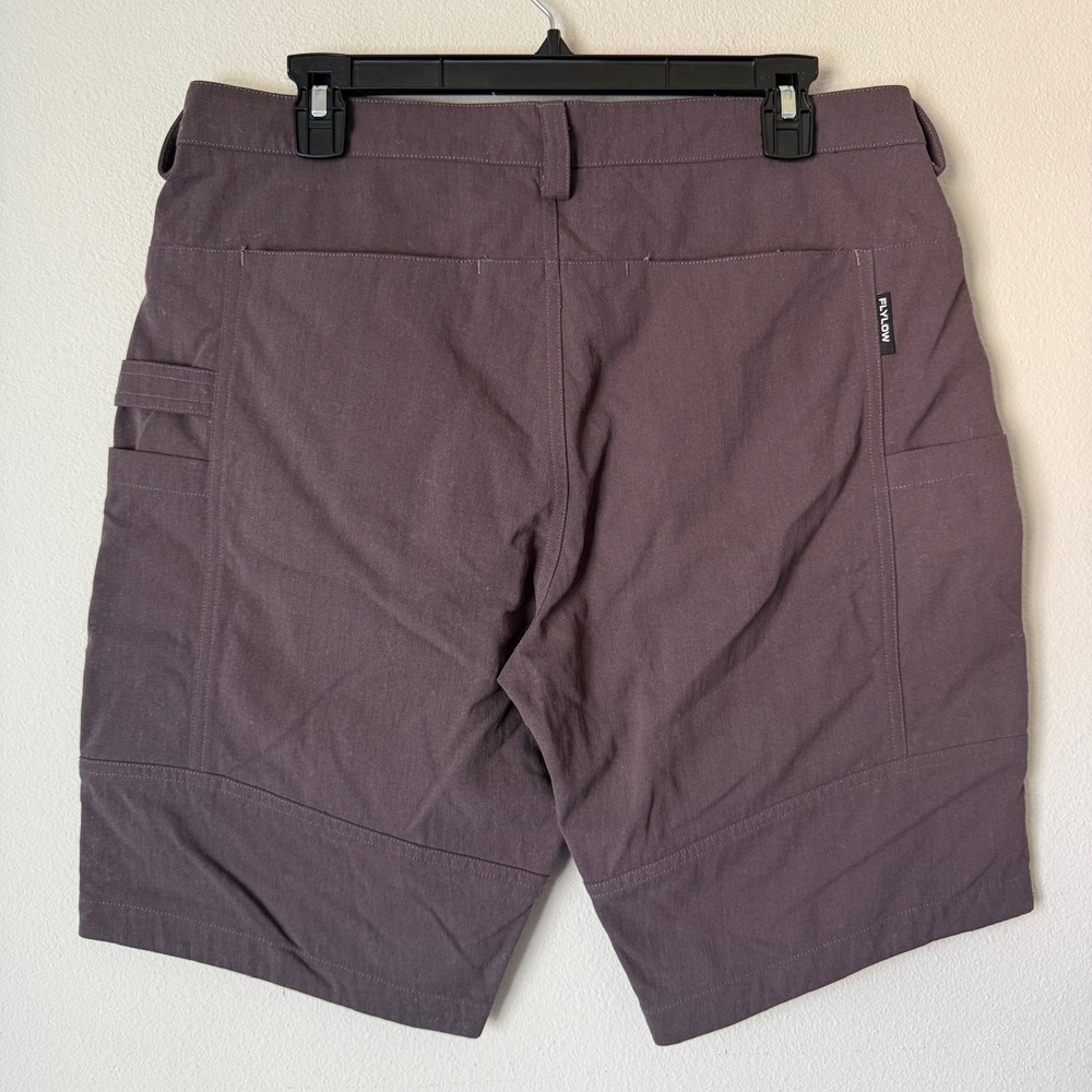 Flylow Mens Canvas Mountain Bike Shorts Plum Charcoal Utility Pockets Size XL - Picture 2 of 5